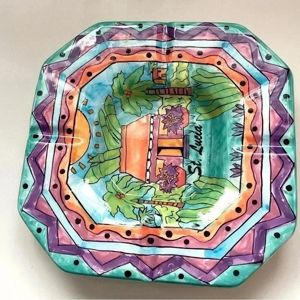 American Gift 
Collector series St. Lucia Hand painted Ashtray  7*7”